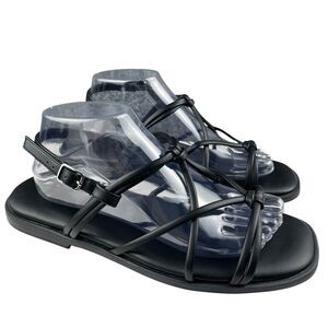 Torrid Strappy Sandals Women’s 8.5WW Black Faux Leather Open Toe Square Flats